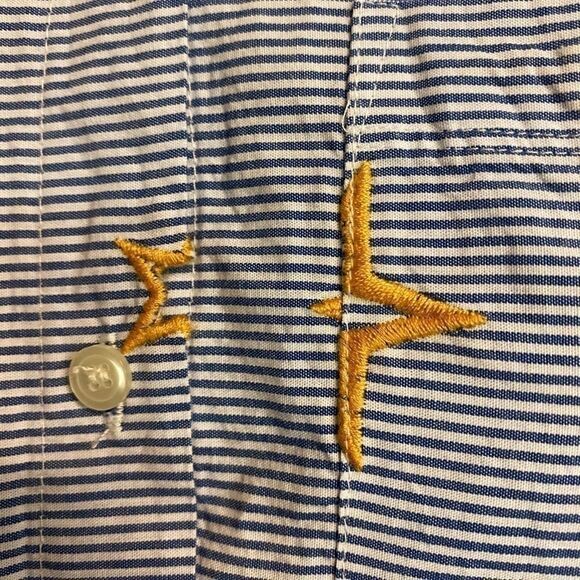 Madewell Star Embroidered Cutout Button Top C15 - Picture 11 of 13